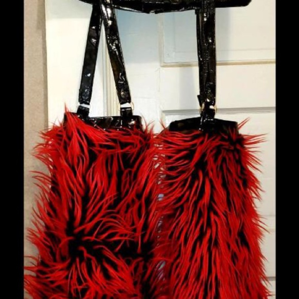 Lip Service Burning Fur You Skirt + Leg Warmers